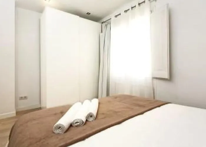 Miquel Angel - & One With Private Terrace *
