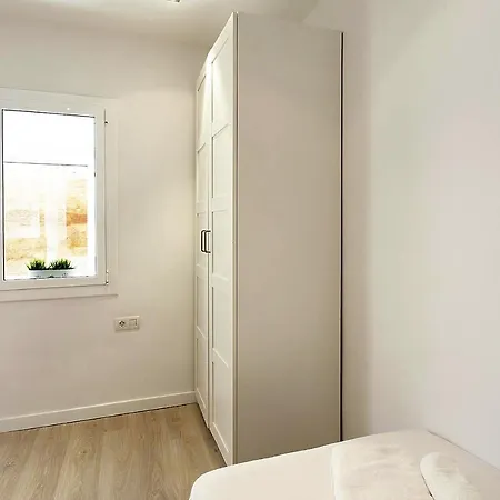 Miquel Angel - Apartments & One With Private Terrace Barselona