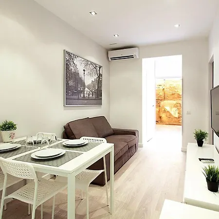 Miquel Angel - Apartments & One With Private Terrace Daire Barselona